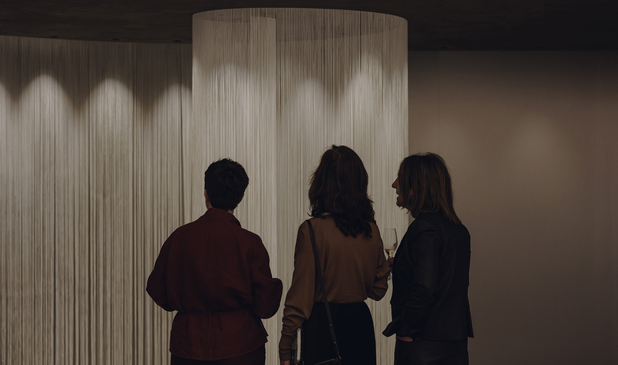 ‘Espiral’: el nuevo espacio efímero de L35 Architects y Arkoslight