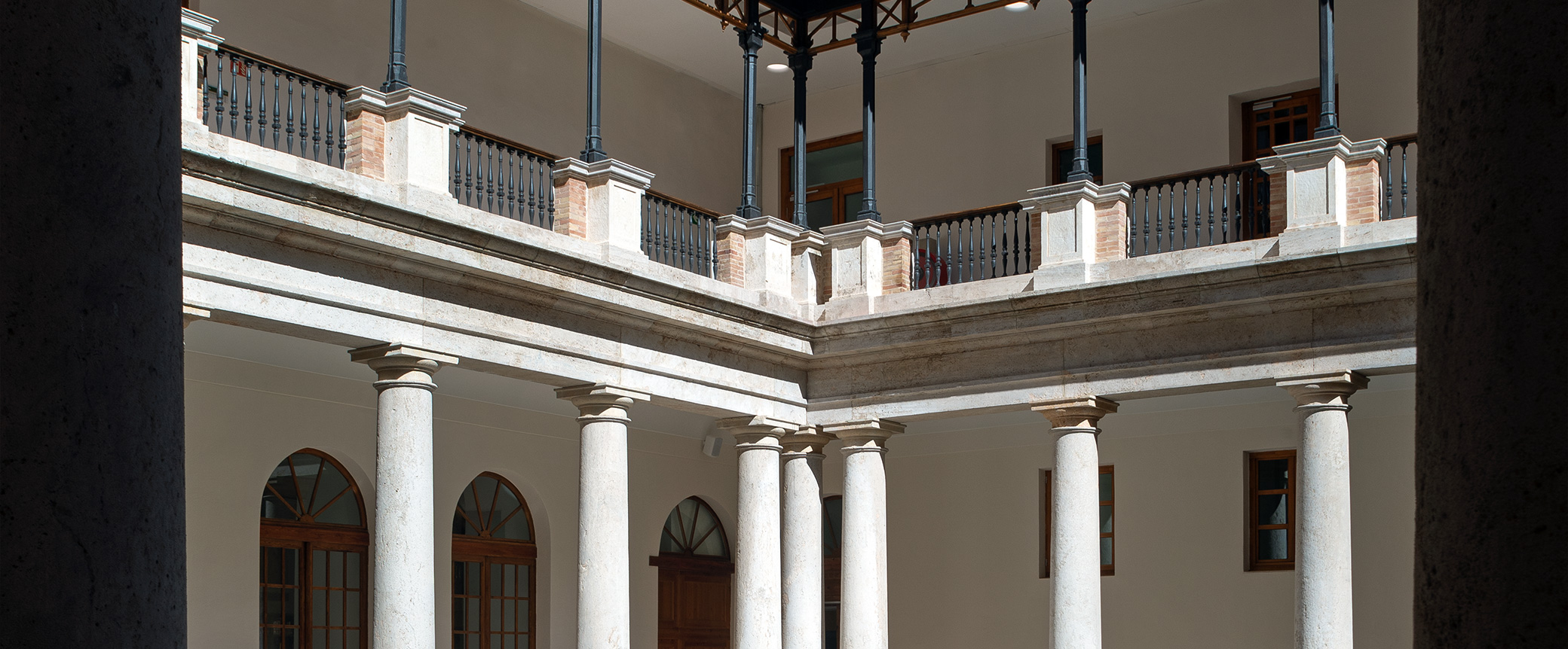 Università Cattolica di Valencia, sede Trinitarios